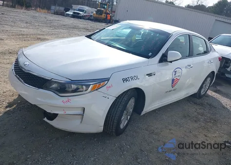 2018 Kia Optima Lx z USA, uszkodzony, nr VIN KNAGT4L33J5217126